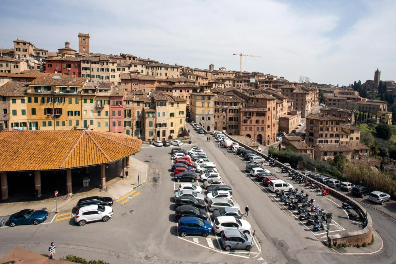 La Casa Del Dupre Apartment Siena Bagian luar foto