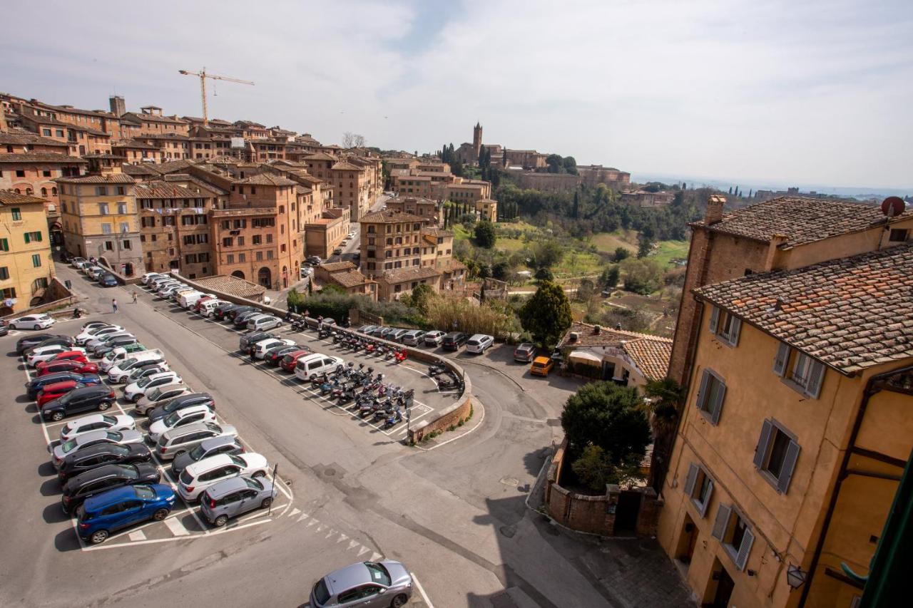 La Casa Del Dupre Apartment Siena Bagian luar foto