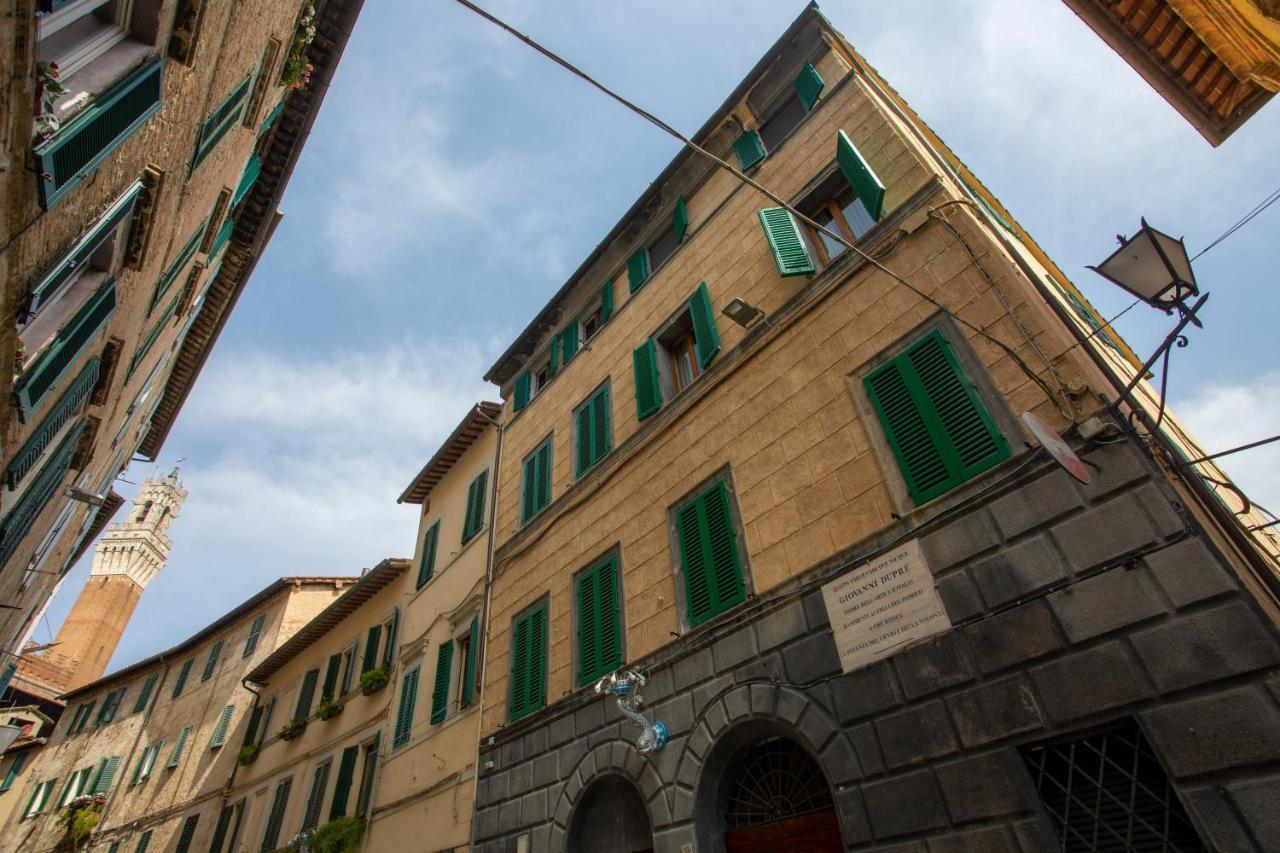 La Casa Del Dupre Apartment Siena Bagian luar foto